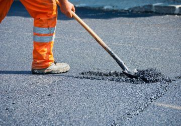 Tar and chip driveway surface in County Laois
